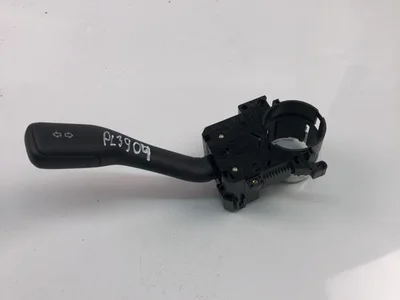 Volkswagen 8L0953513M PASSAT (3B3) 2004 Steering column multi-switch - Image 1