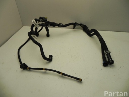 BMW 8573386, 8514116 2 Gran Tourer (F46) 2016 Distributor Pipe, fuel