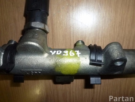 AUDI 059 130 089 D / 059130089D A6 (4F2, C6) 2007 Fuel rail