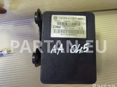 Volkswagen 1S0 614 517 E, GNOA00GUY10 / 1S0614517E, GNOA00GUY10 UP (121, 122, BL1, BL2) 2013 Unité de commande hydraulique ABS - Image 1