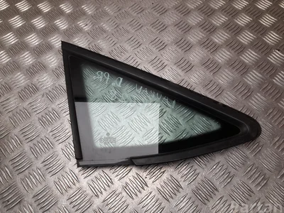 Volkswagen 5TA 845 412 / 5TA845412 TOURAN (5T1) 2017 Vitre latérale fixe Right Front - Image 1