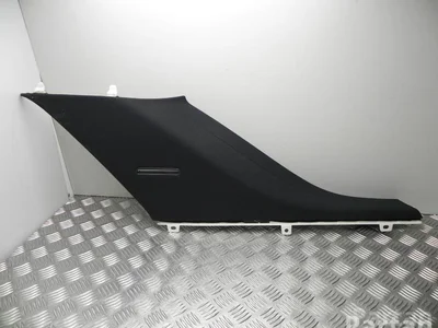 Mercedes-Benz A 166 690 50 25 / A1666905025 M-CLASS (W166) 2014 Tapisserie voiture right side - Image 1