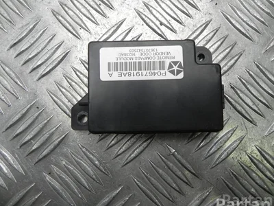 Chrysler P04671918AE PT CRUISER (PT_) 2000 Unités de contrôle - Image 1