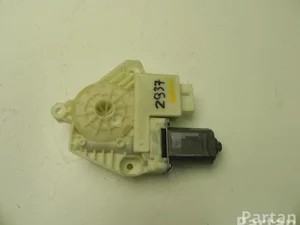 Škoda 5JA 959 812 G / 5JA959812G RAPID (NH3) 2014 Moteur de lève-vitre Right Rear