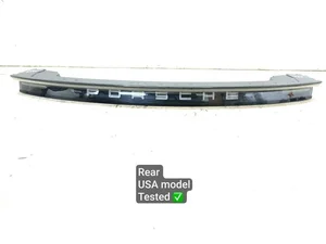 Porsche 9J1945081N Taycan 2021 Rückleuchte USA