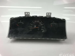 Mitsubishi MR148912 DELICA / SPACE GEAR 2005 Tableau de bord