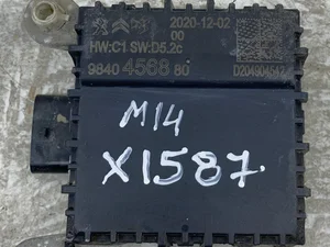 Peugeot 9840456880 e 208 2021 Unité de contrôle pour assistance automatique à distance et radar