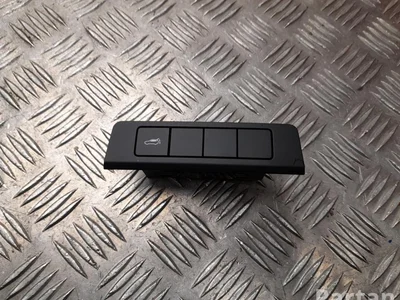 Mazda DFR5 66180 / DFR566180 CX-30 DM 2022 Commutateur multiple - Image 1