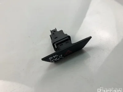 Toyota 15B060 RAV 4 III (_A3_) 2009 Éclairage d'urgence / interrupteur de danger - Image 1