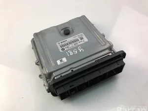 BMW 7823974; 0281015045 / 7823974, 0281015045 5 (E60) 2005 Unité de contrôle moteur