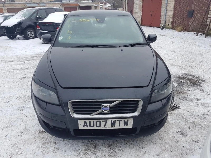 VOLVO C30 JUODA - Photo 1