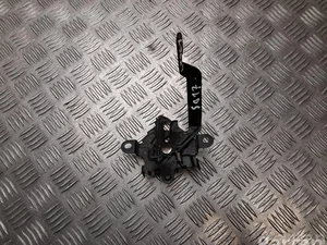 Toyota 017 RAV 4 V 2020 Charnières du couvercle du coffre