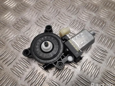 Kia 83450-AT000 / 83450AT000 NIRO 2023 Moteur de lève-vitre Left Rear - Image 1