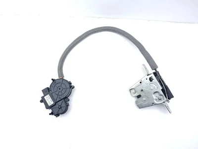 Audi 9J1.827.447.B, 4J3.827.888 / 9J1827447B, 4J3827888 E-TRON GT A trois volumes (F83, F8P) 2024 Serrure - Image 1