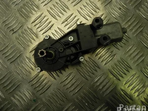 Jeep 82064809-4 / 820648094 GRAND CHEROKEE III (WH, WK) 2006 Moteur électrique