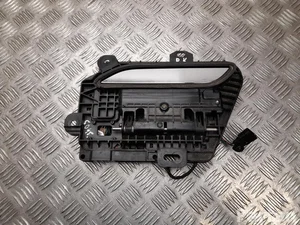 Tesla 1071880-00-A / 107188000A MODEL S 2014 Manecilla de puerta Left Front