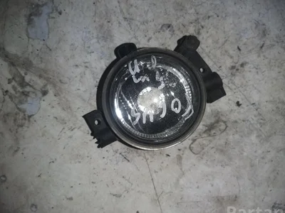 Ford 3M5115K201AA FOCUS C-MAX 2005 Projecteur antibrouillard - Image 1