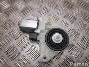 Volkswagen 5Q4 959 802 F / 5Q4959802F Tayron 2025 Langų pakėlimo varikliukas dešinysis galinis