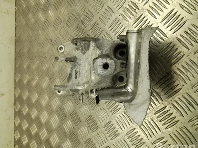 Audi 4M0 199 308 BQ / 4M0199308BQ A6 (C8/4K) (2018 - ) 2019 Support moteur - Image 1