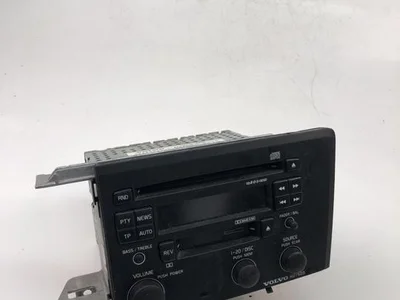 Volvo 30657637 V70 II (SW) 2006 Radio / CD - Image 1