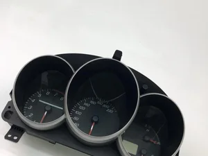 Mazda 4KBP4KB 3 (BK) 2005 Tableau de bord