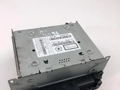 Chrysler 05064543 300C 2012 Système audio / vidéo / navigation - Image 1