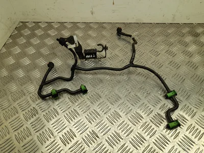 Ford GK3Q-9K022-AB / GK3Q9K022AB TRANSIT Box 2021 Tube de distribution de carburant - Image 1