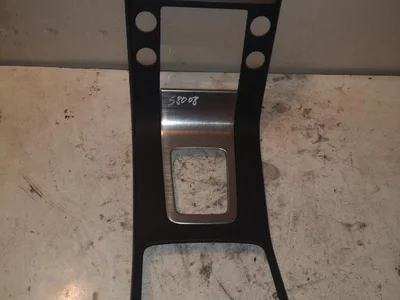 Volvo 8635818 S80 II (AS) 2008 Garniture de la console centrale - Image 1