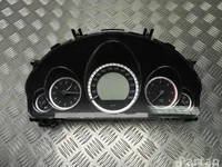 Mercedes-Benz A 212 900 26 10 / A2129002610 E-CLASS Coupe (C207) 2010 Tableau de bord km/h