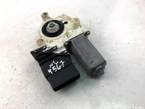 Volkswagen 997756-101 / 997756101 GOLF V (1K1) 2008 Motor para subida de ventanas