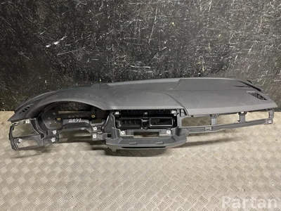 Audi 8W1858041A A5 (F53) 2018 Deska rozdzielcza - Zdjęcie 1