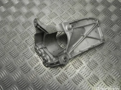 Volvo 32202602 S90 II 2019 Support / montage - Image 1