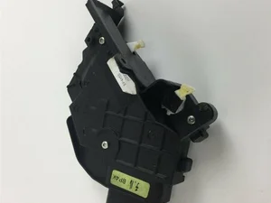 Mazda 3N6A-A21813KP / 3N6AA21813KP 3 (BK) 2006 Serrure de porte