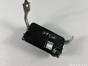 Toyota 89661-F4050 / 89661F4050 C-HR (_X1_) 2019 Unité de contrôle moteur