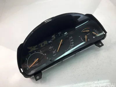 Saab 5373873 9-5 (YS3E) 2004 Tableau de bord - Image 1