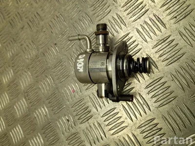 Audi 06N127025E A4 (8W2, B9) 2022 Aukšto slėgio siurblys - Nuotrauka 1