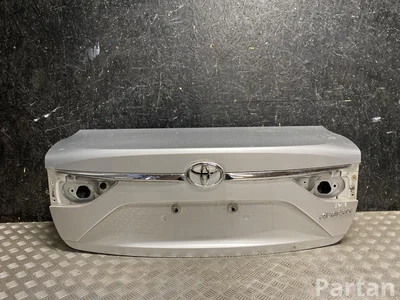 Toyota AVENSIS Stufenheck (_T27_) 2018 Heckklappe - Bild 1