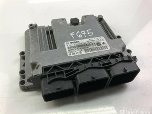 Citroën 9805947780; 0281019818 / 9805947780, 0281019818 C3 II 2010 Aparato de mando