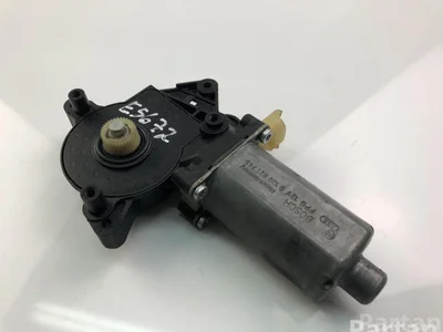 Toyota 0130821745 AVENSIS (_T22_) 2002 Moteur de lève-vitre - Image 1