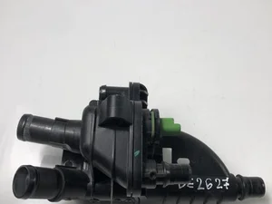 Peugeot 9684588980 508 2013 Boîtier du thermostat