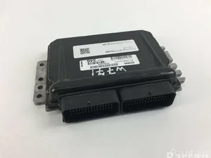 Volvo P30614346 S110921012C / P30614346S110921012C S40 I (VS) 2000 Unidad de control del motor