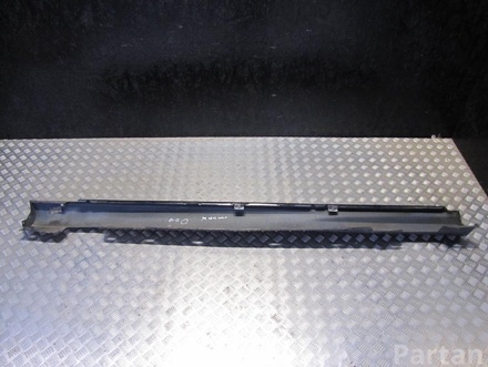 MERCEDES-BENZ A 204 698 14 54 / A2046981454 C-CLASS (W204) 2008 Side member trim