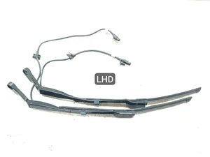 Land Rover L8B2-17527-CE, L8B2-17527-DD / L8B217527CE, L8B217527DD Defender Station Wagon (L663) 2022 Ramię wycieraczki zestaw