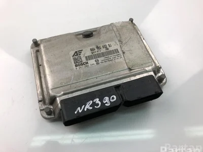 Seat 06A906032QJ; 0261208686 / 06A906032QJ, 0261208686 ALHAMBRA (710, 711) 2012 Unité de contrôle moteur - Image 1