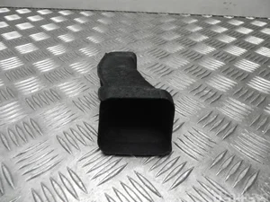 BMW 9177827 7 (F01, F02, F03, F04) 2010 Évent