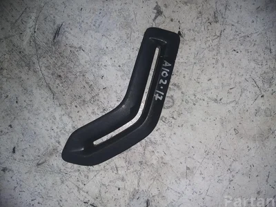 Volvo 866574 V50 (MW) 2005 Garniture /moulage Right Front - Image 1