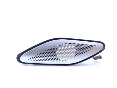 BMW 14861510, 9204010, B0301887, B030188701 6 Gran Coupe (F06) 2015 Grille de haut-parleur - Image 1