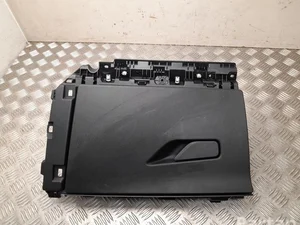 BMW 2607192X 2 U06 Active Tourer 2022 Boîte à gants