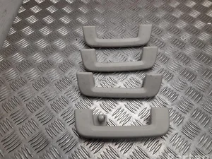 Volvo 13550 V90 II 2020 Poignée de toit complect