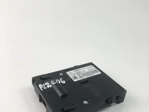 Renault 285909828R MEGANE III Grandtour (KZ0/1) 2012 unidad de control